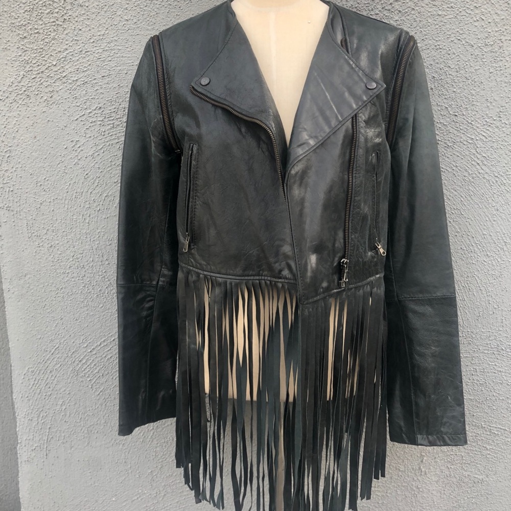 Please made in Italy leather jacket with fringe